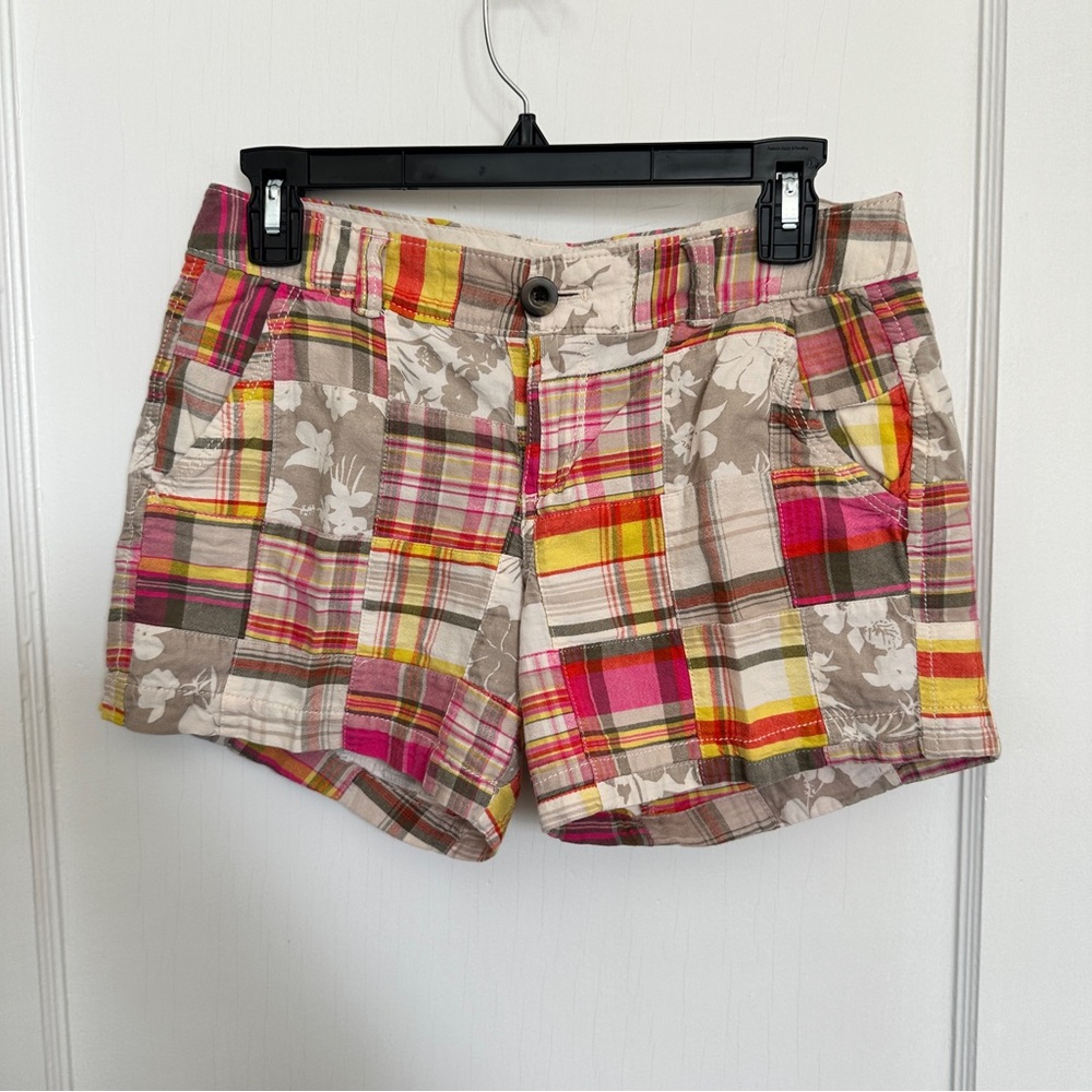 Old Navy size 2 shorts in a fun patchwork print.